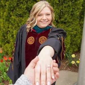 Meet your Posher, Jenna